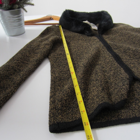 JESSICA M vintage Faux Fur Cardigan - Picture 8 of 14